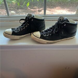 Mid ankle Black Converse Chucks